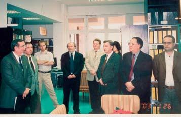A kar inf ra struk tú rá ja 2002.