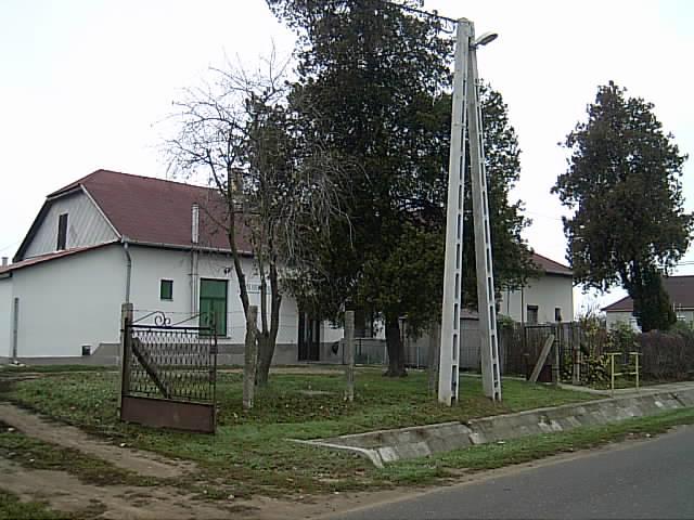 RAMOCSAHÁZA TRT