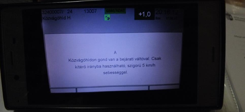 1. TÉNYBELI INFORMÁCIÓK 1.1 Az esemény leírása 1.1.1 A váltó meghibásodása 2017. június 17-én körülbelül 20 óra 15 perckor Budapest Közvágóhíd villamos végállomás tabulátorkezelője a K1415 sz.