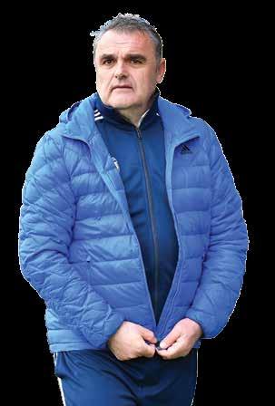 Ebben a bajnokságban futballoztak már négy védővel, illetve három belső védővel is, de a játékfelfogásuk szerintem ugyanaz maradt.