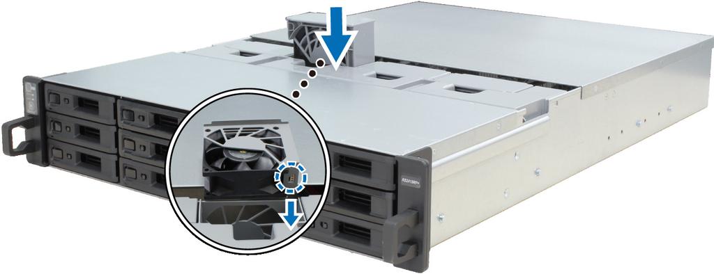 5 Készítsen elő egy új ventilátort, és csúsztassa be a