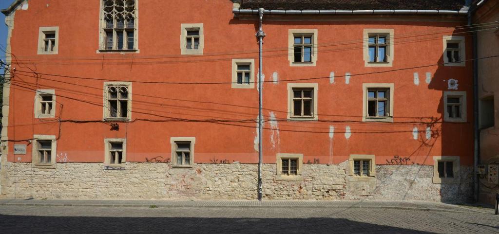 befalazott gótikus
