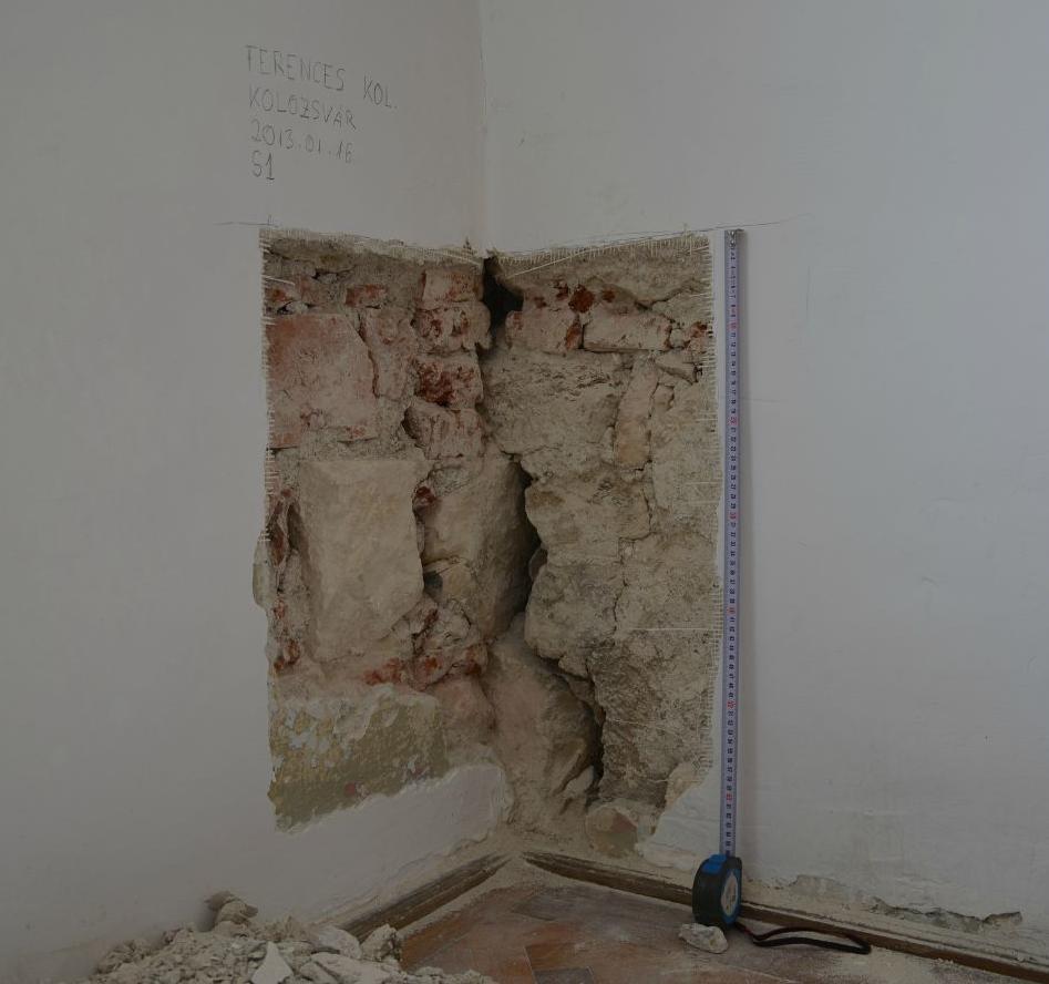 93. Nyugati szárny, első emelet.