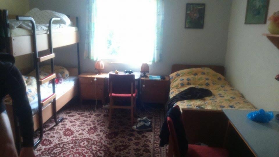 Nyári gyakorlat Németországban Gergelyfi Zsolt 1.Nap A szállásra való megérkezés után berendezkedtünk a szobánkba, kipakoltuk a cuccainkat.