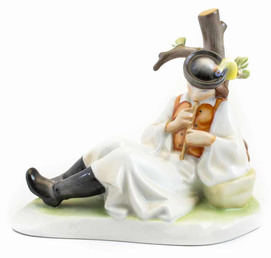 271. tétel ZSOLNAY FIGURA Juhász kutyájával Porcelán. Színesen festett.