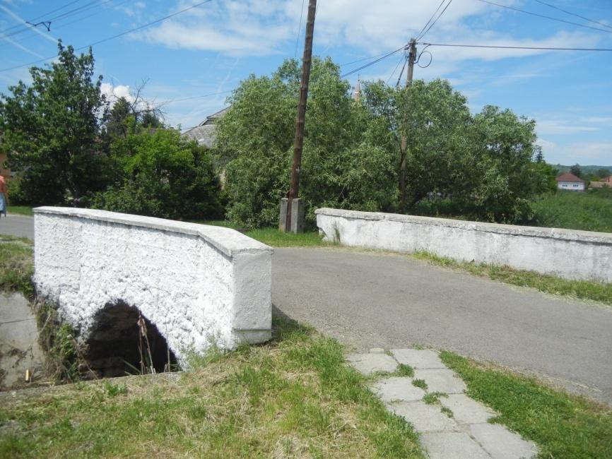 ugyanúgy hozzátartoznak, mint a házak, közterületek, kertek.