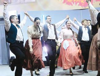 Dok se gledalište popunjavalo našim suradnicima,