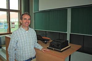 MATEMATIKA Alkalmazott matematikus MSc (Mesterszak) Az itt szerzett mesterszakos diploma birtokosát karrierlehetőségek várják mind a