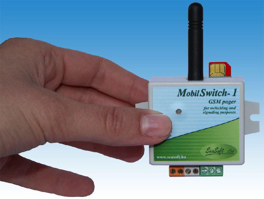 A Mobil Swicth-1 üzembe helyezése: 1 Először a SIM kártyáról a PIN kódot feltétlenül le kell venni, majd kézi telefonba behelyezve a programozást a fentiek