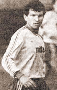 19.4.2008 DAC DO TOHO! HAJRÁ DAC! 7 POHĽAD DO MINULOSTI: Čo dnes robí Ján Hodúr? Do DAC prišiel pred jarnou časťou sezóny 1983/84 ako 26 ročný, už s prvoligovými skúsenosťami zo Slovana a Petržalky.