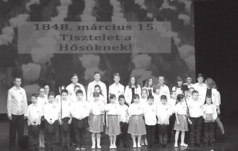 A megemlékezésen Szabó Antal polgármester, valamint Nagy László, Magyarország Pozsonyi Nagykövetségének tanácsosa mondott ünnepi beszédet.