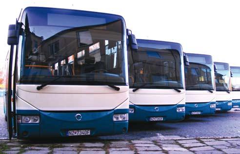 11/2012 KÖZÜGY - VEC VEREJNÁ 3. Pre alebo proti cestujúcim? Mestský úrad koncom októbra zverejnil návrh miestneho cestovného poriadku na rok 2012/2013.