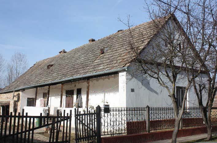 tornácokon.