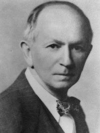 3. ábra Alfred James Lotka (1880, Lvov 1949, New York) utókor Lotka Volterra- (vagy éppenséggel Volterra Lotka-) modellként tartja számon mindmáig.