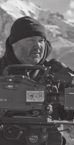 After serving an apprenticeship as a plumber he studied mechanical engineering. Gordos Reise ans Ende der Welt was the first film he produced for cinema release.