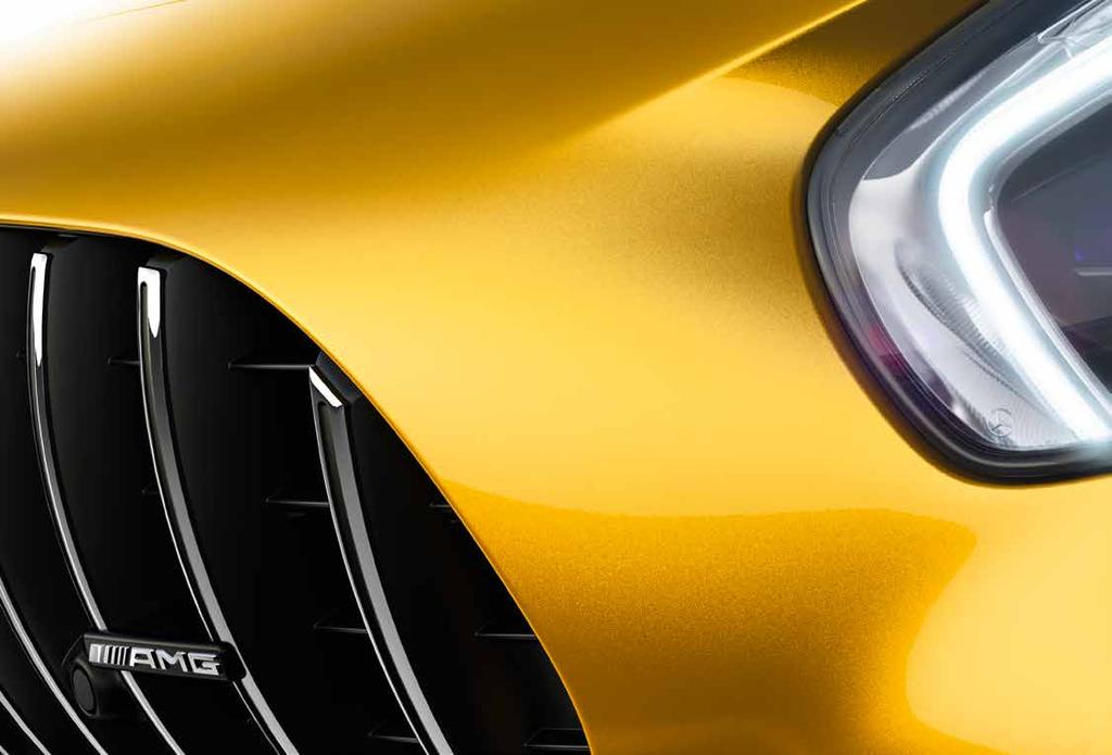 1. fejezet 10 A Mercedes-AMG GT és a Mercedes-AMG GT S Tartalom. 2. fejezet 18 A Mercedes-AMG GT C 3. fejezet 24 A Mercedes-AMG GT R 4. fejezet 28 A Mercedes-AMG GT Roadster 5.