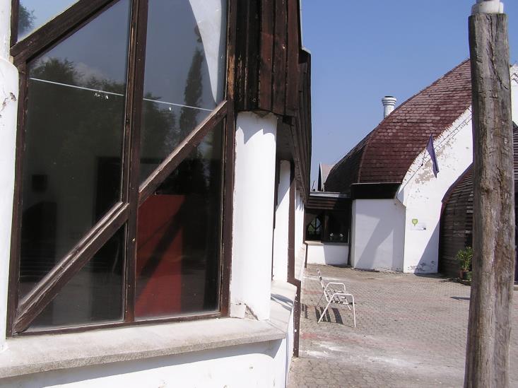 megfelelően össze lehessen dolgozni az utólagos lábazati szigeteléssel.