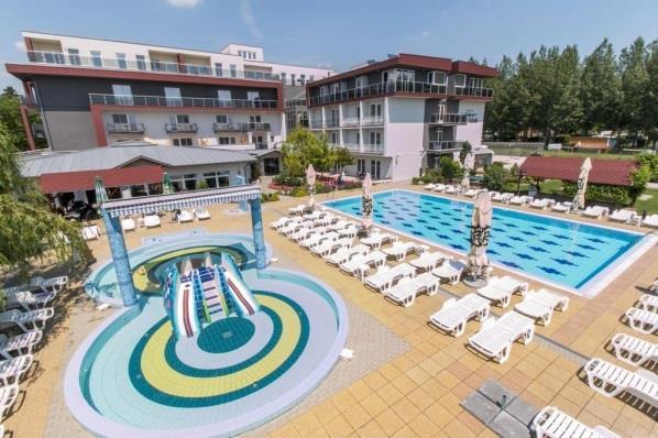 Jelentősebb turisztikai szolgáltatók típusonként Idegenforgalmi adó alakulása ezer forintban 1998-2015 között A Wellness Hotel Katalin ****superior családi vállalkozás fejlődése kiemelkedő