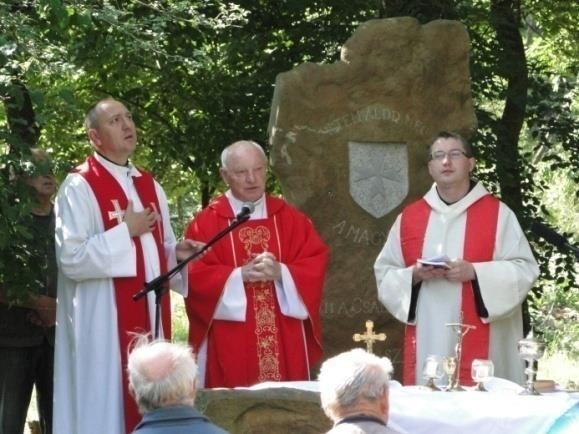 1993-ban a diási kápolna közelében a Jézus Isteni Szívéről Nevezett Karmelita Nővérek kezdték meg tevékenységüket az újonnan felépített kolostorukban, amely idősek otthonaként is működött.