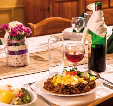 2645 Nagyoroszi, külterület (+36 20) 771-6810 edina.wenckheim@gmail.com 47.992364, 19.