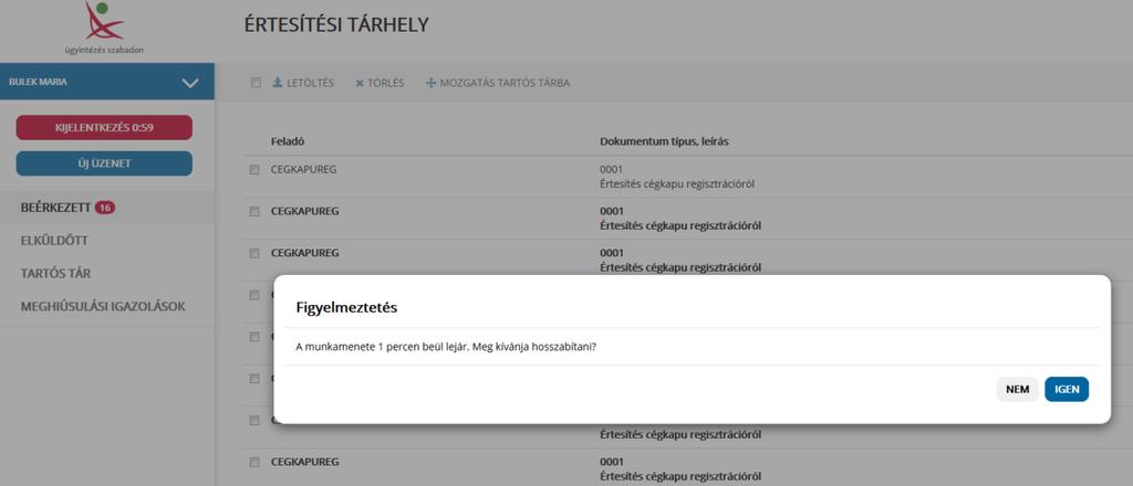 5.3 Postafiókok A viselt név melletti legördülő menüre kattintva, az Önhöz rendelt postafiókok listája jelenik meg.