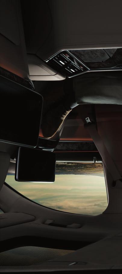 A vezető LuXus A 7-es BMW-ben az első osztályú