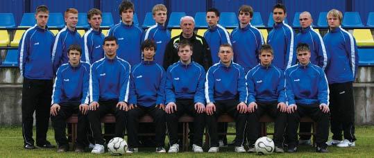 6 PUSKÁS AKADÉMIA U18 (1990) A JÁTÉKOSKERET név szül. idõ, hely bajn. meccs/gól iskola t. átlag BARACSKAI ROLAND 1992. 04. 11., Budapest 29/32 Zs 3,9 BOROS ZOLTÁN RICHÁRD 1990. 06. 18.