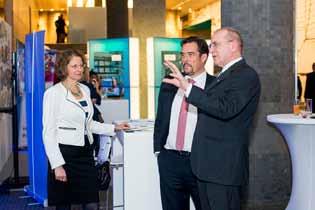 Auf der Gala durften fünf Partnerunternehmen den Siemens Digitalisierungspreis entgegennehmen, ferner wurden traditionsgemäß Spenden über jeweils 1 Mio.