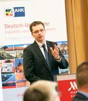 Steuern erst senken, dann vereinfachen Grundsätzliche Fragen der ungarischen Steuerpolitik, aber auch aktuelle Beschlüsse der Regierung zu Steuern und Abgaben waren am 13.