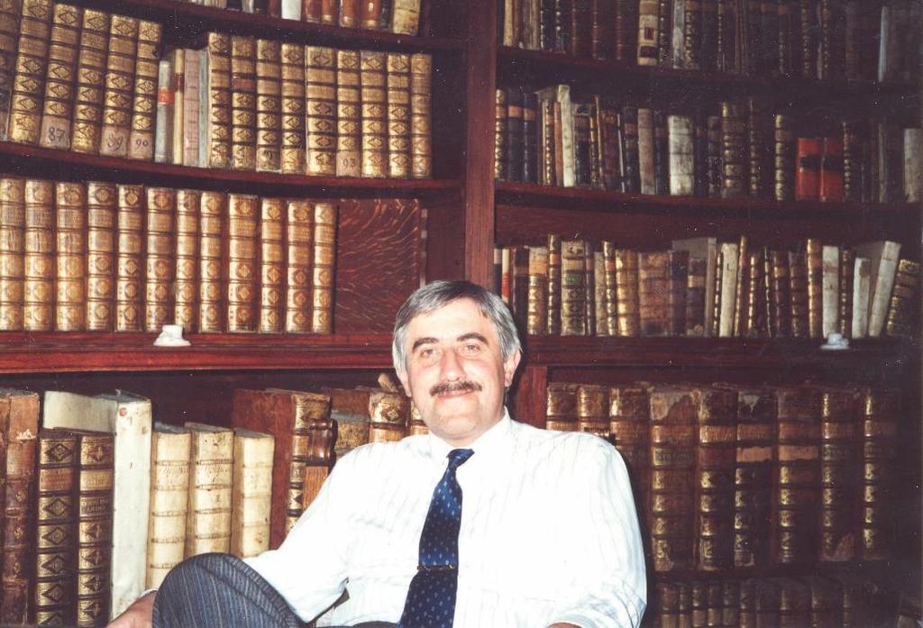 Az új főigazgató az ELTE Egyetemi Könyvtárban (1995) Karácsony az ELTE