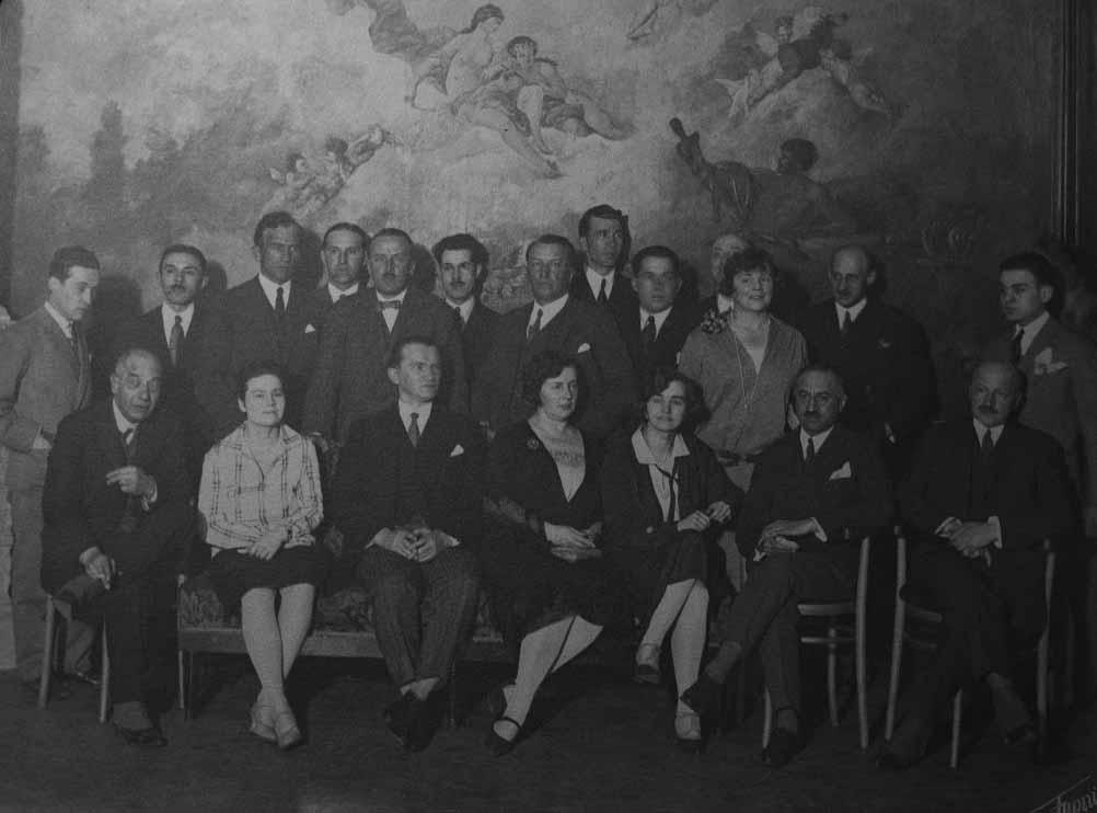 KONFERENCIA KOMMUNIKATÍV GYAKORLATOK ÉS EMLÉKEZET Felhasznált szaklapok, napilapok: Az Amatőr 1905. A Fény 1914, 1915. Ellenőr 1930. Erdély 1930, 1931, 1934.