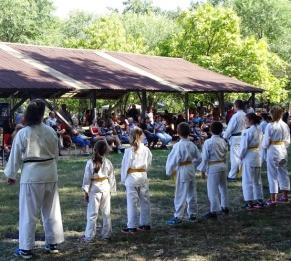 tanúságot ez a közösség Fülöp atya vezetésével. Időpontja: a hónap utolsó szerda estéjén vecsernyével kezdődik templomunkban.