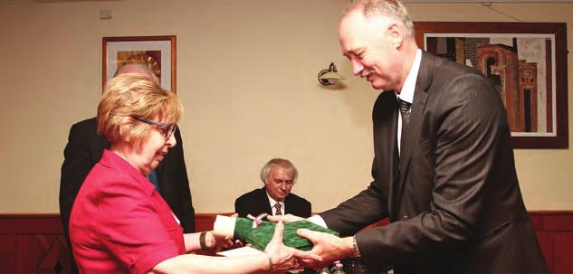 70 Csurilla Imre Rövid hírek Csurilla Imre a Budapesti Műszaki és Gazdaságtudományi Egyetem Hidak és Szerkezetek Tanszékén diplomázott 2002-ben.