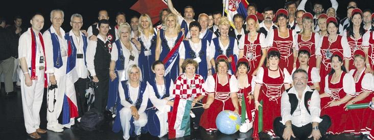 zrakoplova na mlazni pogon, od pluga do padobrana Nalazimo se među najboljima na svijetu, radimo, dakle, svoj posao i dalje sukladno tomu: letimo visoko, poput orla, radimo i živimo na najvišoj