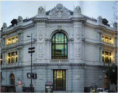 kortárs átiratát. 2.a. Analógia az imitáció kortárs eszközei Részletképzés, anyaghasználat és technológia 16. ábra - Rafael Moneo: Banco de España felújítása, Madrid, 2003.