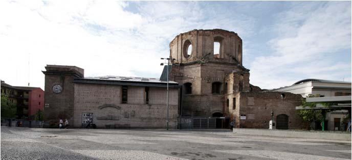 ábra, F/134) A romanika idején épült, de már közel 150 éve felhagyott, romos állapotú kolostoregyüttes templomát az első javaslatokkal szemben, lebontás helyett végül megőrizték, és kulturális