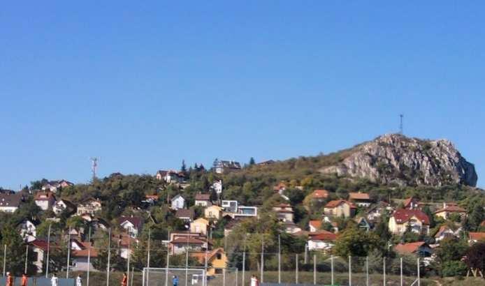 tulajdonképpen összenőttek (14. melléklet).