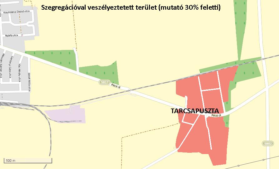 A Pécs úton (5817 sz. összekötő út), Szentlőrinc belterületének határától kb.