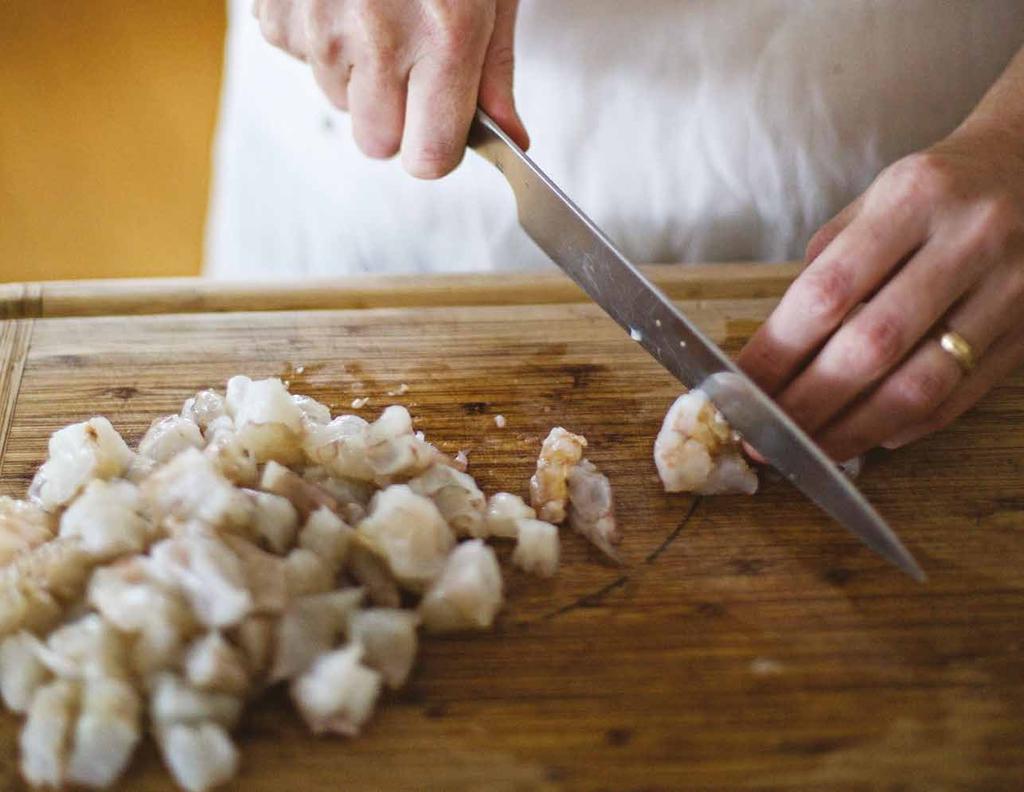 PÁRAELSZÍVÓK Olyan páraelszívót szeretnék, ami csendes is, és a konyhámat is frissen (szagok nélkül) tartja, így nem kell az ablakot kinyitnom,
