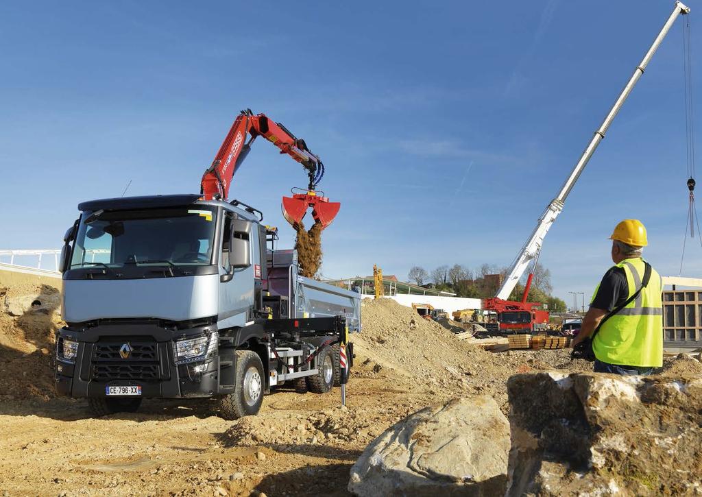 A KAMION HASZNOT TERMEL Amikor Ön a Renault Trucks mellett dönt, többet kap egy egyszerű tehergépjárműnél.