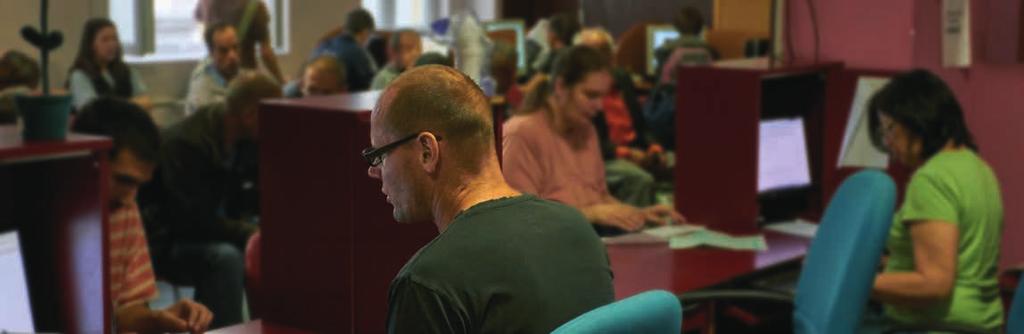 Intézményünkben a hajléktalan élethelyzethez szorosan kapcsolódó szolgáltatások igénybevételére tömeges az igény - élelemhez jutás, tisztálkodás, mosás, alapvető ügyintézés - melyeknek
