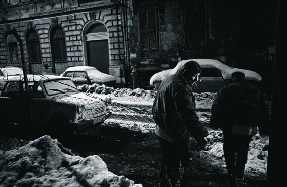 Az 1980-as évtized második harmadától elkezdődött változások kikényszerítették a probléma szociális alapú megközelítését.