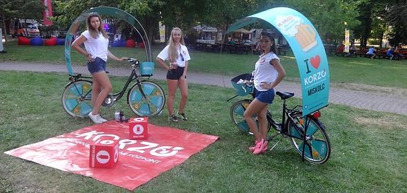 ADBIKE feltűnő és extravagáns megjelenés