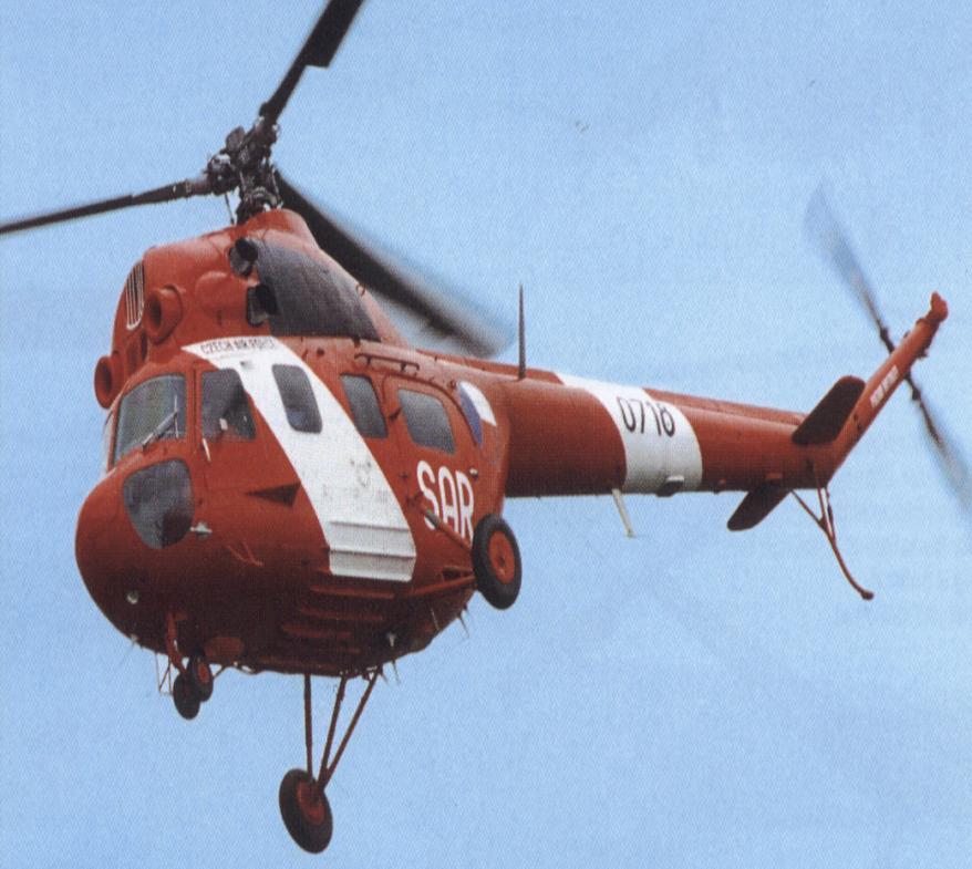 Az 1990-es évek elején vetődött fel az a gondolat, hogy bizonyos esetekben célszerű lenne a tűzoltóknak is helikoptereket alkalmazni.