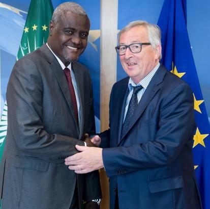 Az EU kulcsfontosságú partnersége Afrikával Európának fontos, hogy mi történik Afrikában, és Afrikának fontos, hogy mi történik Európában. Partnerségünk közös jövőnkbe való befektetés.