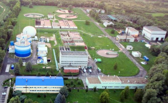 Pécs város szennyvíztisztító telepe Kapacitás: 40 000 m3/nap 350 000 Leé Terhelések: