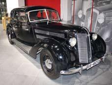 ⓫ Audi 920 Limousine (1939) Már az évtized kezdetén fellángoltak a fúzióval kapcsolatos híresztelések. Az viszont világossá vált, hogy csak a nagyoknak van esélyük a túlélésre. 1932.
