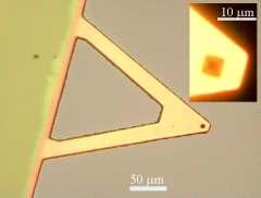 tube (csı) szkennert kell alkalmazni, melynek palástja hozza létre a két oldalirányú elmozdulásokat. Nanométeres tartomány vizsgálatakor a tő állandó erı üzemmódban pásztázza végig a felszínt.