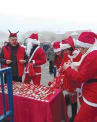 A felvidéki központi átadó ünnepséget december 11-én tartották Komáromban, ahonnan a Békeláng megkezdte útját Szlovákia magyarlakta területeire. Királyhelmecre december 17-én érkezett a láng.