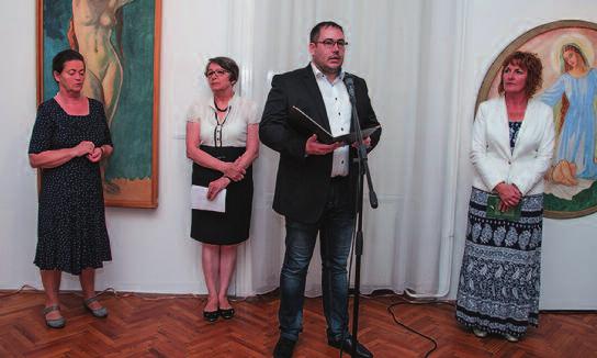 Az időszaki tárlatot amely szeptember 1-jéig látogatható július 6-án nyitották meg a Nagy István Képtárban.